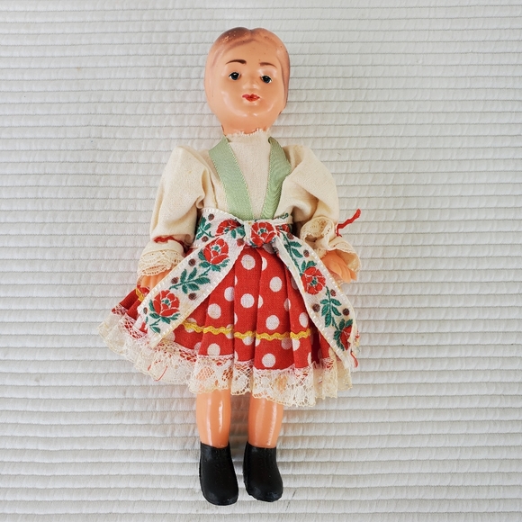 8 Czech Folklore Boy Girl Dolls 1950s 4"-12" Folk Czechoslovakian Ethnic Dress - Picture 6 of 16